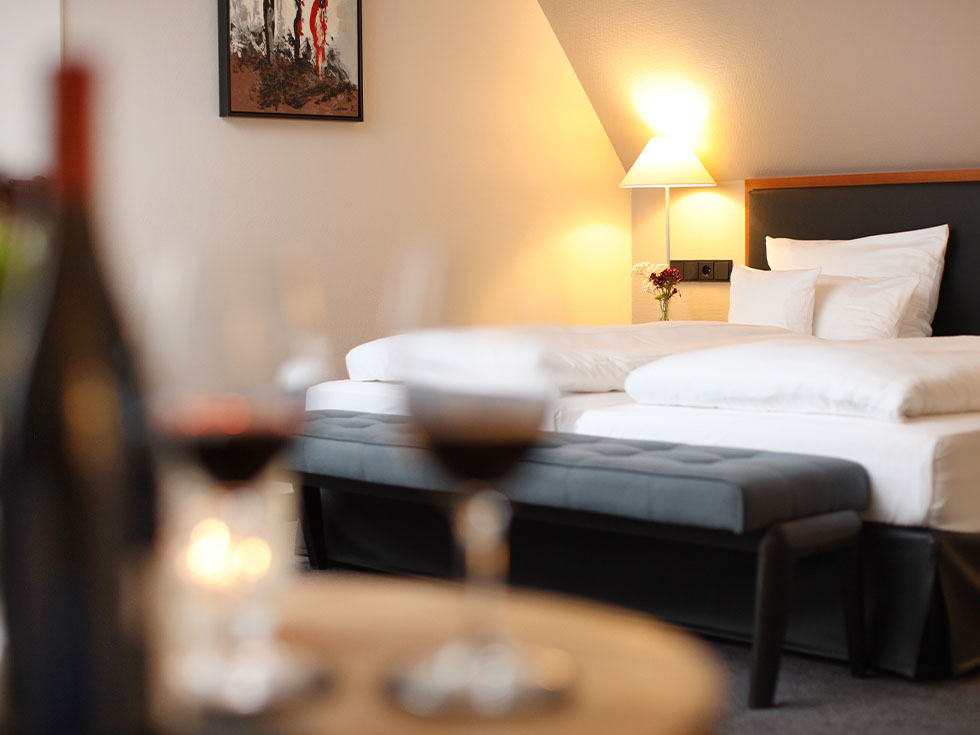 Doppelzimmer Classic Plus 12 Wohnen Seehotel Niedernberg