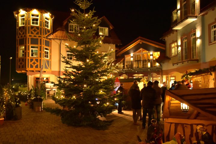 Seehotel Niedernberg Kerstmarkt dorpsplein